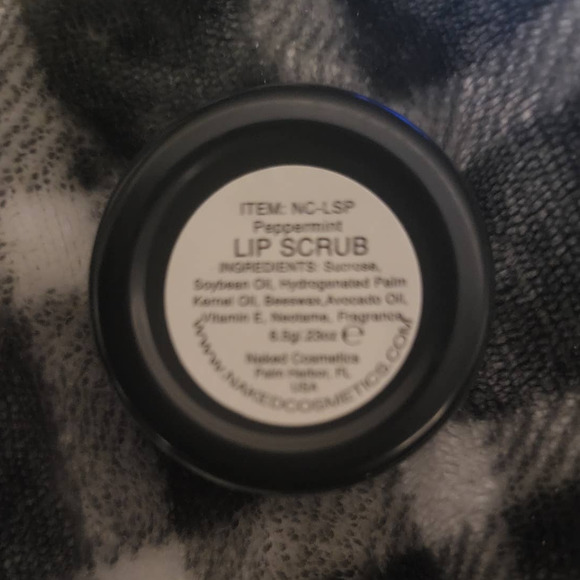 Naked Cosmetics Peppermint Lip Scrub - Picture 3 of 3